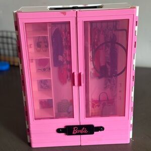 Barbie Pink Closet Organizer